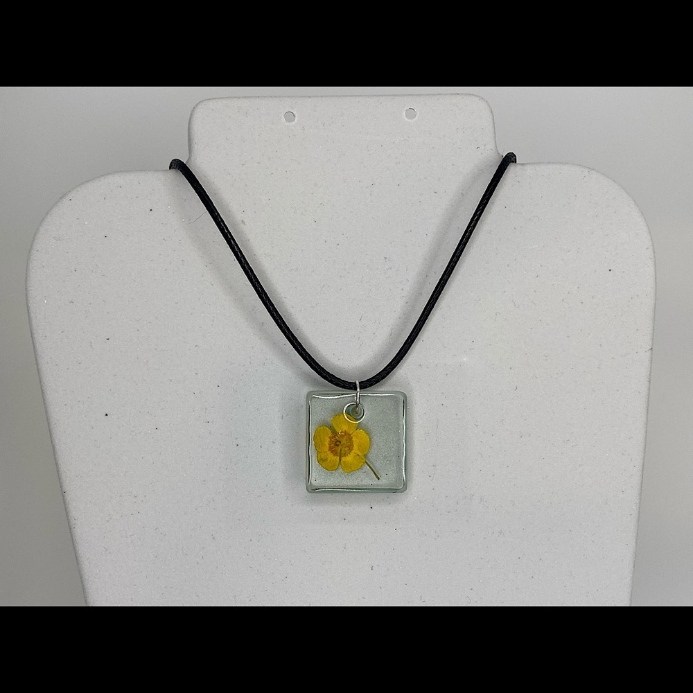 Handmade Flower Necklace